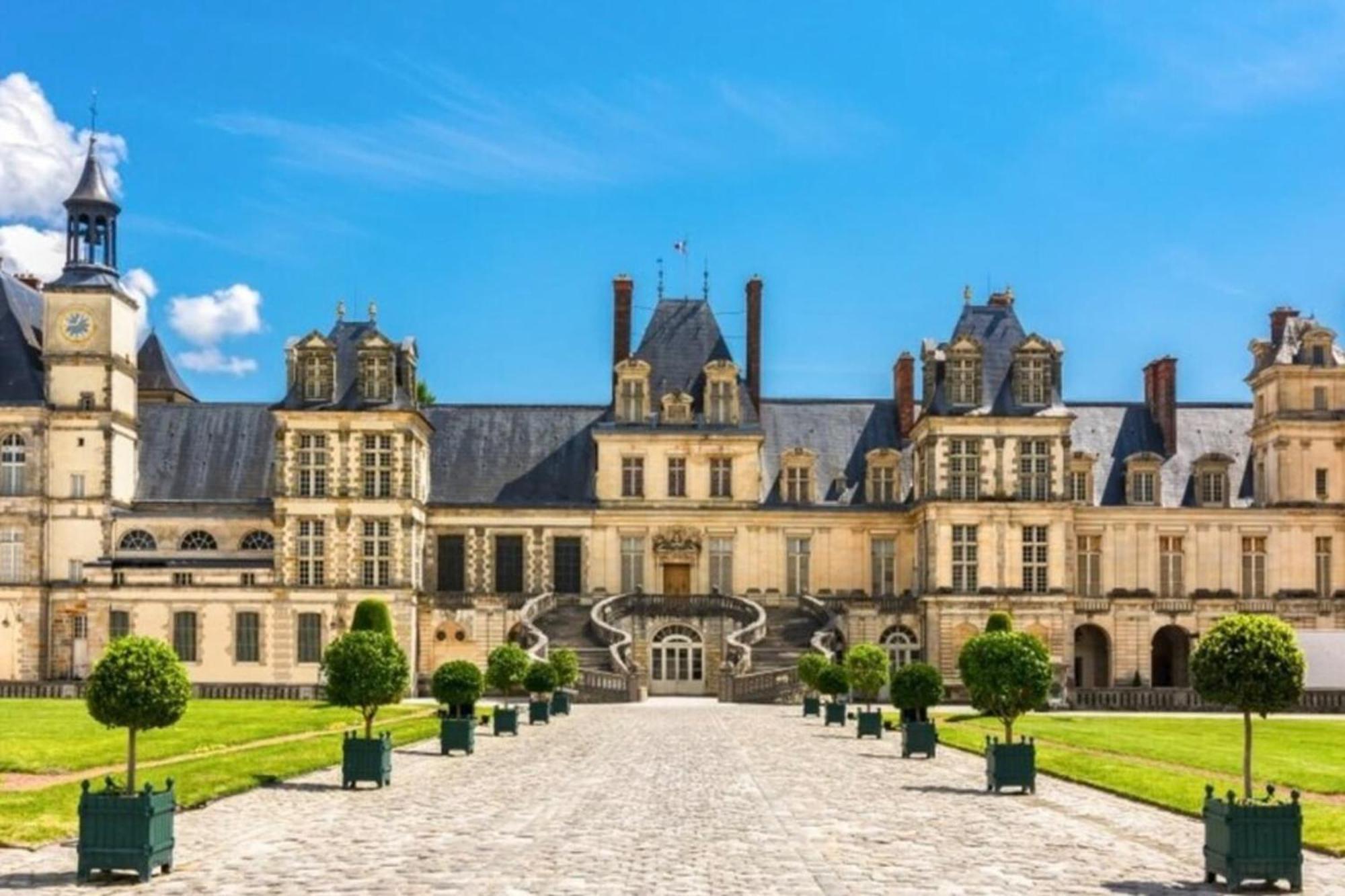 LE BOURBONCentre villeCharme Fontainebleau Extérieur photo